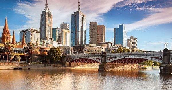 点击查看源网页