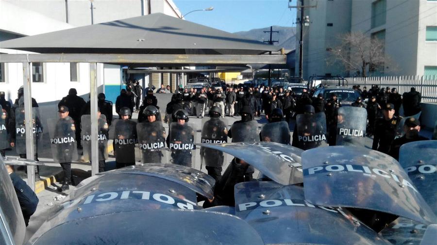 �����ʣ���1��ī����һ����ɧ�ҳ���50������