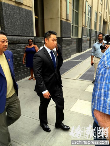 全美多城市华人为获罪华裔警察不平拟发起游行