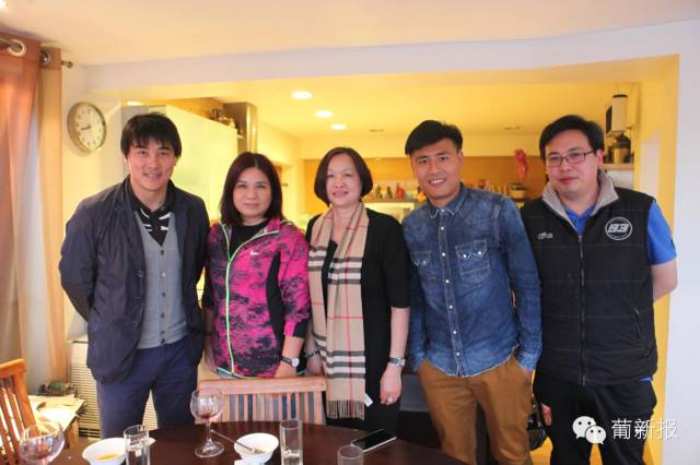 ���ǻ��𡱺���������Ŀ������ѵ�������Ի�����