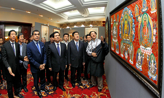 ���ɳ�����չ_�����밮���滭չ�������Ļ�����Ļ