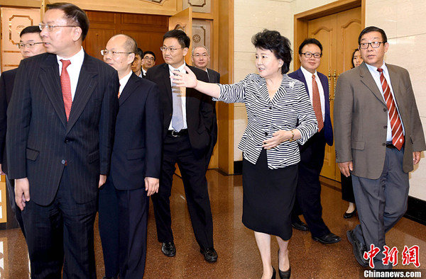 7��17�գ��й�����Ժ�Ȱ�������Ԯƽ������������Ƽ�ڱ����������Ժ�Ȱ캣��ר����ѯίԱ���ؿ�����һ�С����������