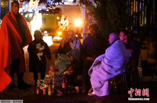 8��25�գ�����ý������������������Ϣ�ƣ������6�������ƻ��Ե�����ɵ�������������������159�ˡ����д���Ⱥ�ڱ������������£�����������ֺܿ��ܼ���������ͼΪ�����������е��������ڽ�ͷ��ҹ��