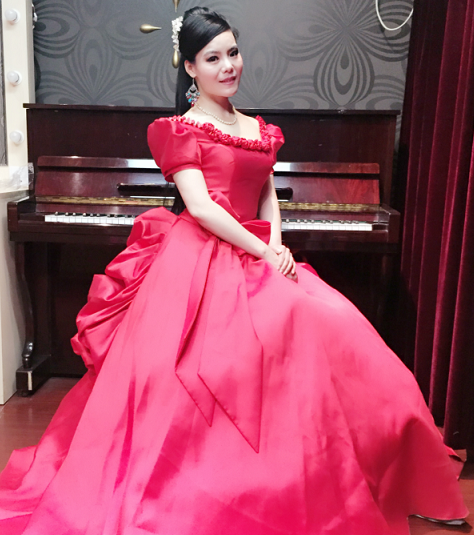 �����ࣺ�׹��Ĵ��������߽�����ζ���ݡ�