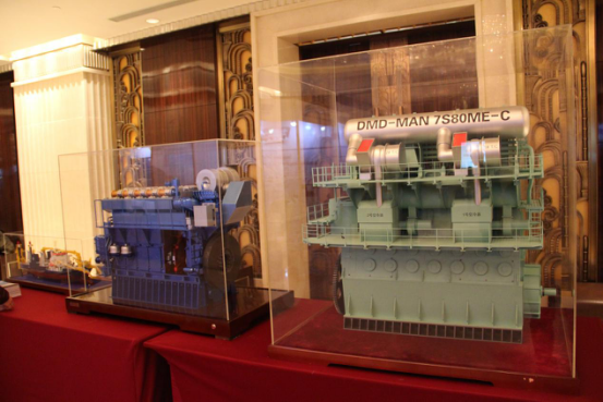 AAU����ȫ����ά��ӡ��������̬Ȧ