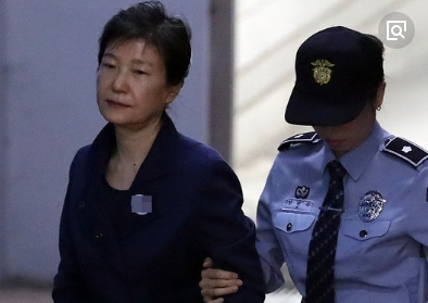 因致国有财产流失等罪名_韩国前总统朴槿惠再获刑8年 因致国有财产流失等罪名_韩国前总统朴槿惠再获刑8年