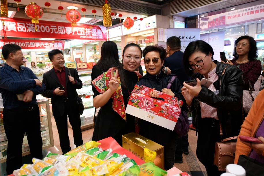 �����ִ�����Ʈ�㽭���������ָ������Ƽ��ִ���Ʒ��