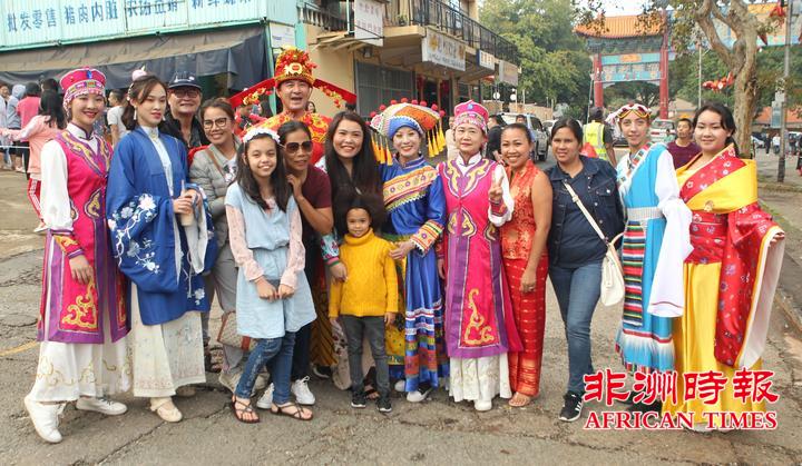 ��������Ϸ�Լ�����˽ֹ��������´��ѽڣ���ͼ��