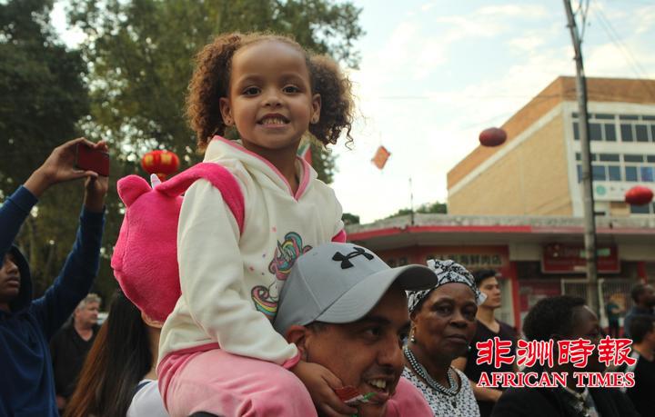 ��������Ϸ�Լ�����˽ֹ��������´��ѽڣ���ͼ��