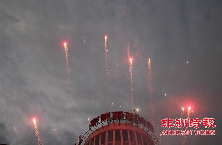 ��������Ϸ�Լ�����˽ֹ��������´��ѽڣ���ͼ��