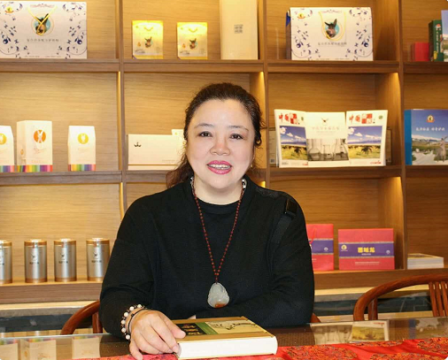 ���й�¿�̵�һ�ˡ������Ϊ��ƶ�߽�����