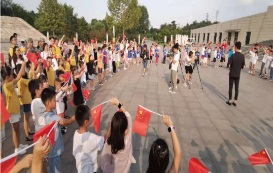 �����ɻ���¡�չ��+��ѧ����ģʽ���������Խ�����ƪ��