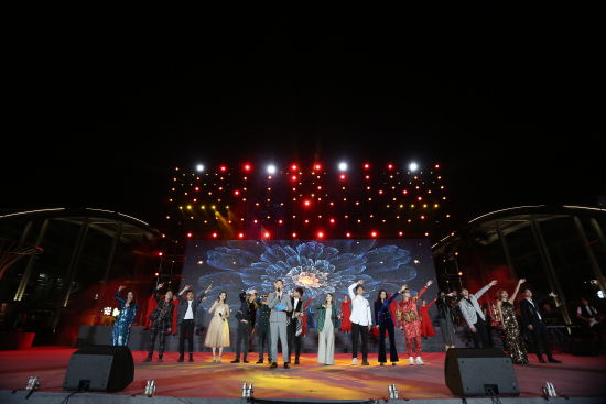 2019�й��ȶ������ţ����Ȼ��˼��껪��ʽ��Ļ