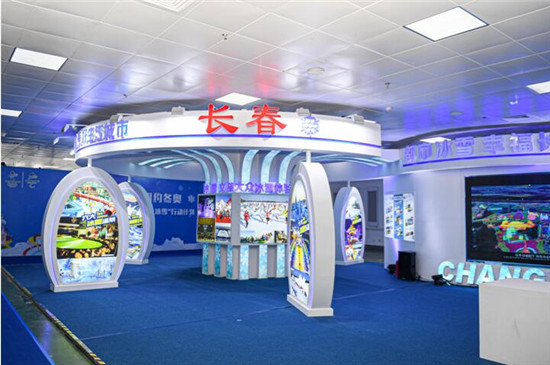 ����켪��ѩ���ῪĻ_������������ǿ��ѩ����