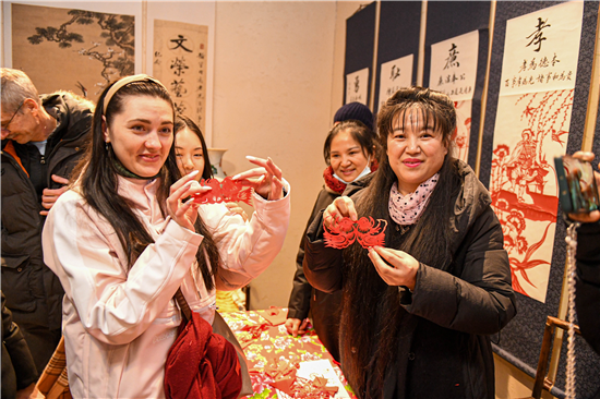 �����±�ѩ�������ӽ硱�⼮���ˡ�����ѩ����Ʒ�Ļ���