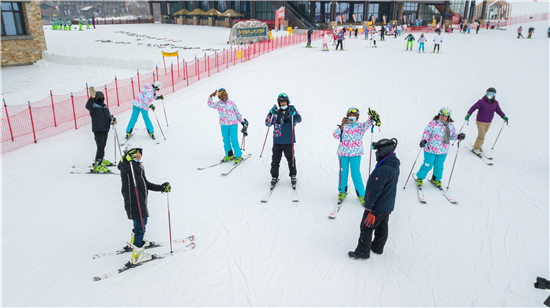 �����±�ѩ�������ӽ硱�⼮���ˡ�����ѩ����Ʒ�Ļ���