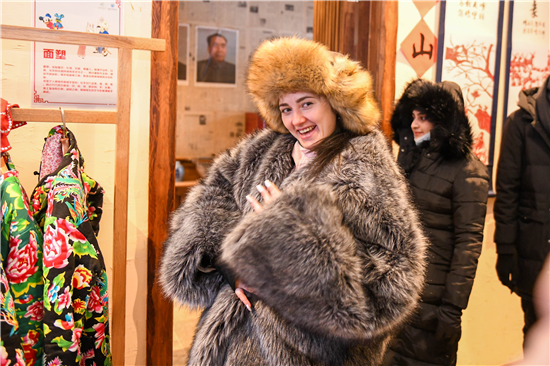 �����±�ѩ�������ӽ硱�⼮���ˡ�����ѩ����Ʒ�Ļ���