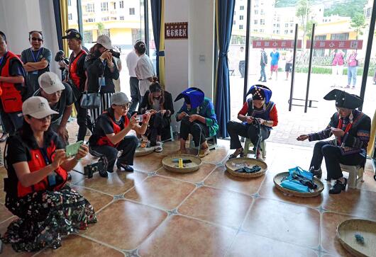 ���⻪ý�����߽���ɽ��ϲ����_����������ˡ��½��ࡱ