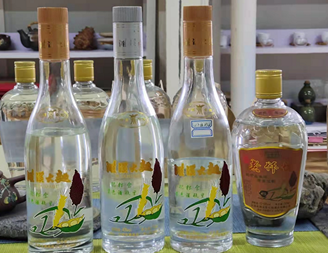 李飒:一坛酒_一座城 李飒:一坛酒_一座城