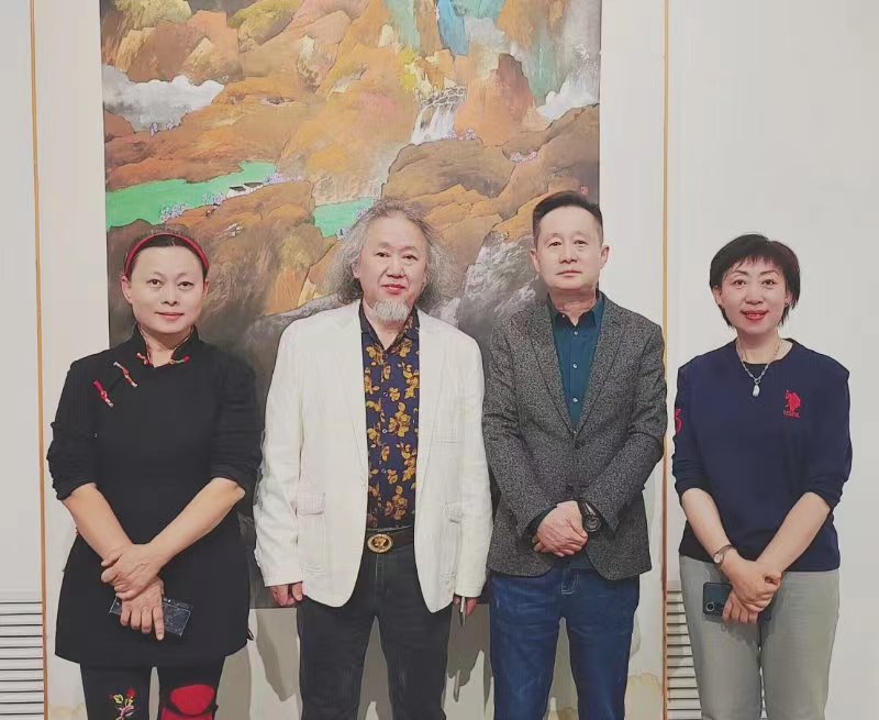 Զɽ�ĺ���_�佣���ִ��ز���Ʒչ��Ļ