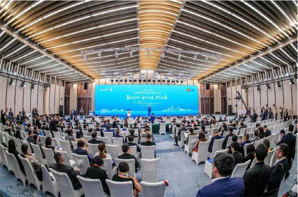 图片2.jpg 图片2.jpg