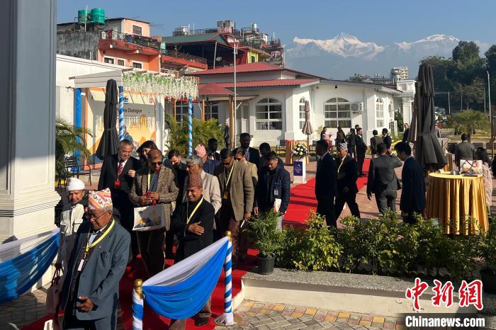 d1b59433-872f-47a4-b557-cbaa393833bc_zsite.jpg d1b59433-872f-47a4-b557-cbaa393833bc_zsite.jpg