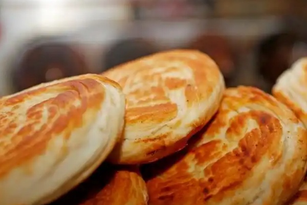 ɽ����ڣ���ʳ���������a�I���lչ�¸��