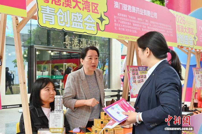 a8124c08-5028-458a-a673-23f319636acf_zsite.jpg a8124c08-5028-458a-a673-23f319636acf_zsite.jpg